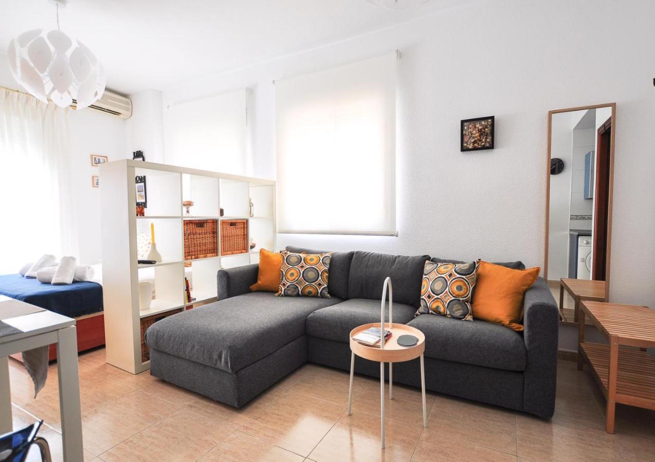 Holidays2Malaga Refino Studio High Speed Wifi Apartment Екстериор снимка